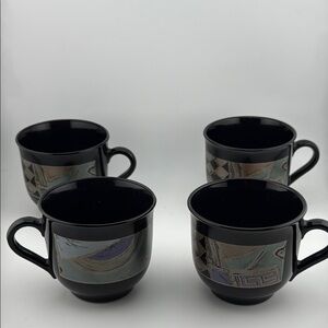Vintage Arcoroc France Elegant Mug Set